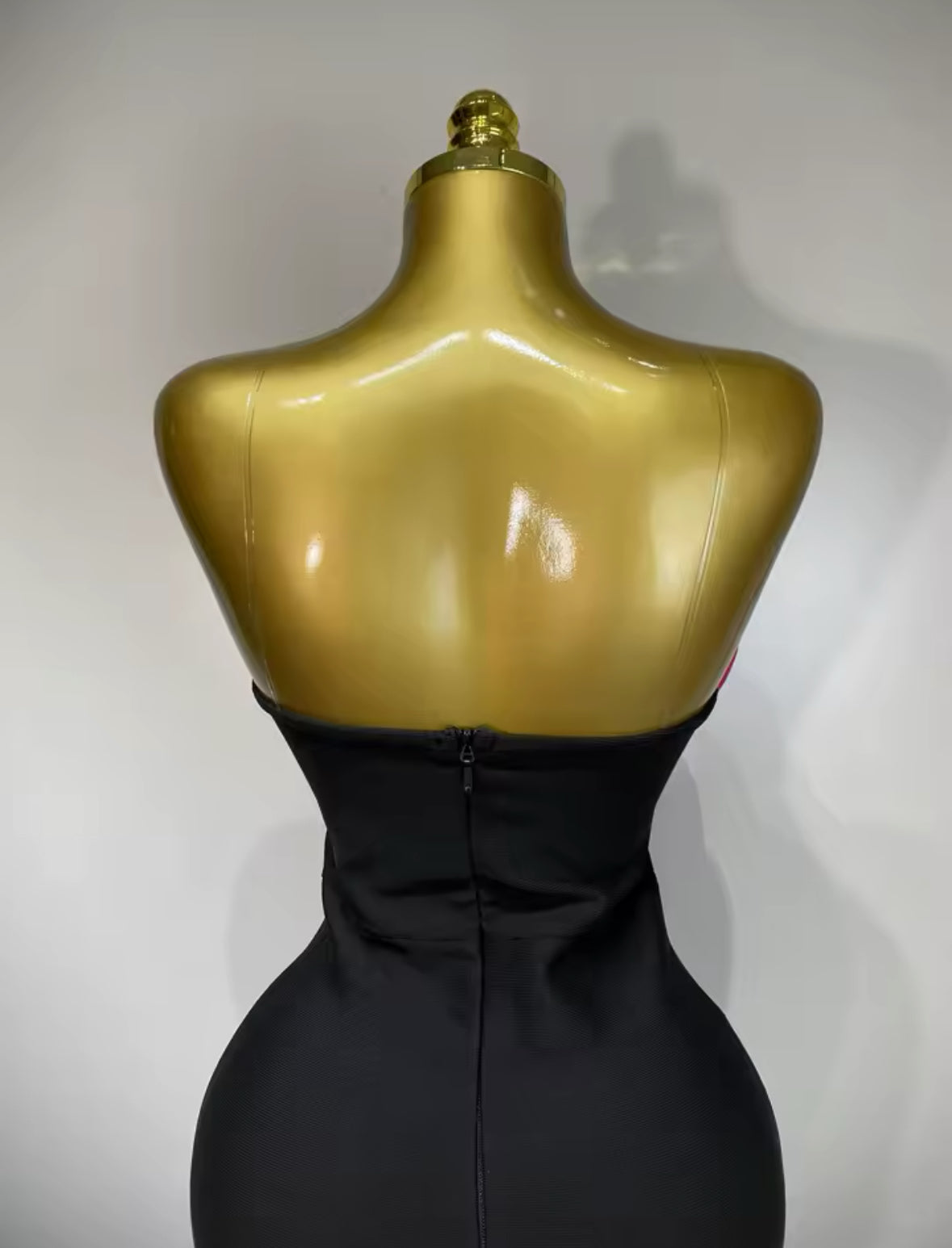Sculpted Elegance Bandage Gown – Black with Pink Rose