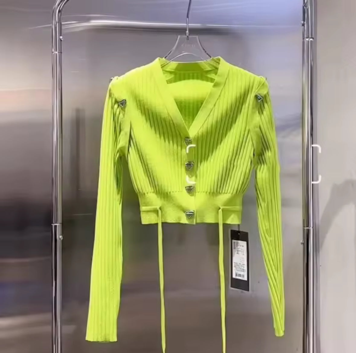 Ribbed Cropped Sweater with Silver Details