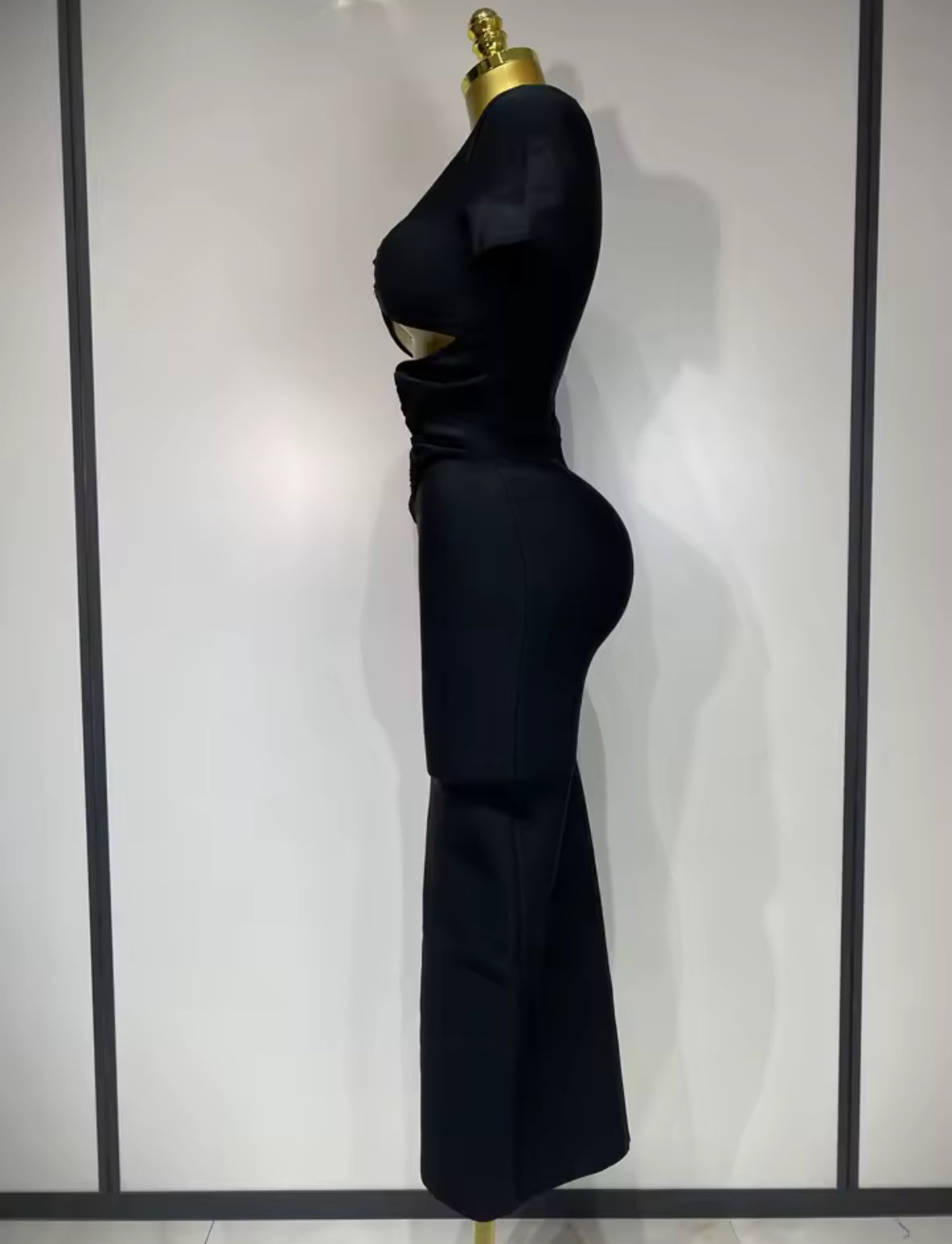 Sculpted Charm Cutout Bandage Dress – Black