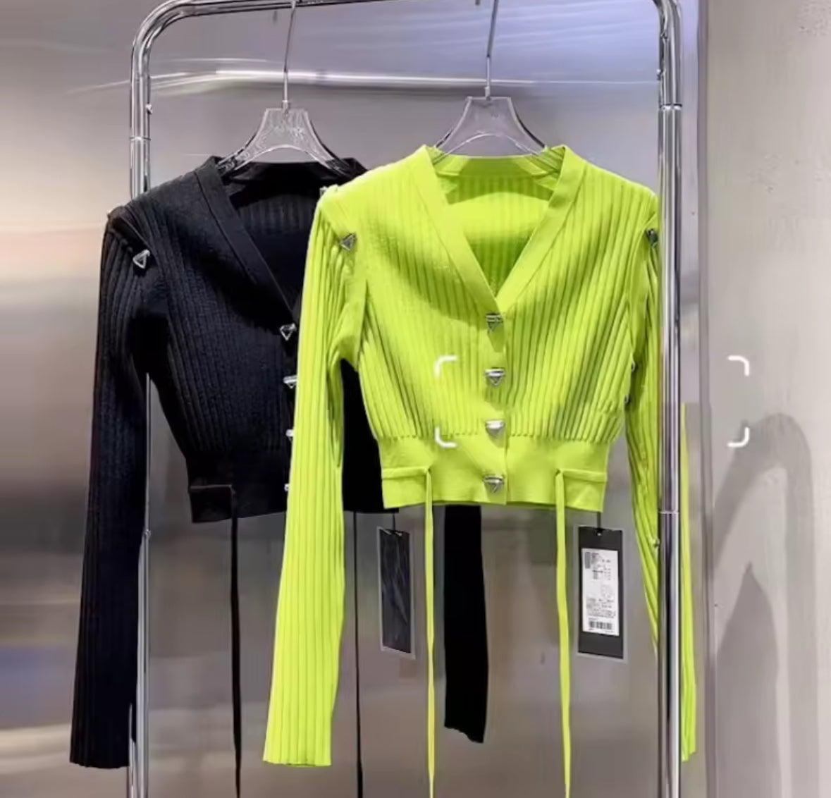Ribbed Cropped Sweater with Silver Details