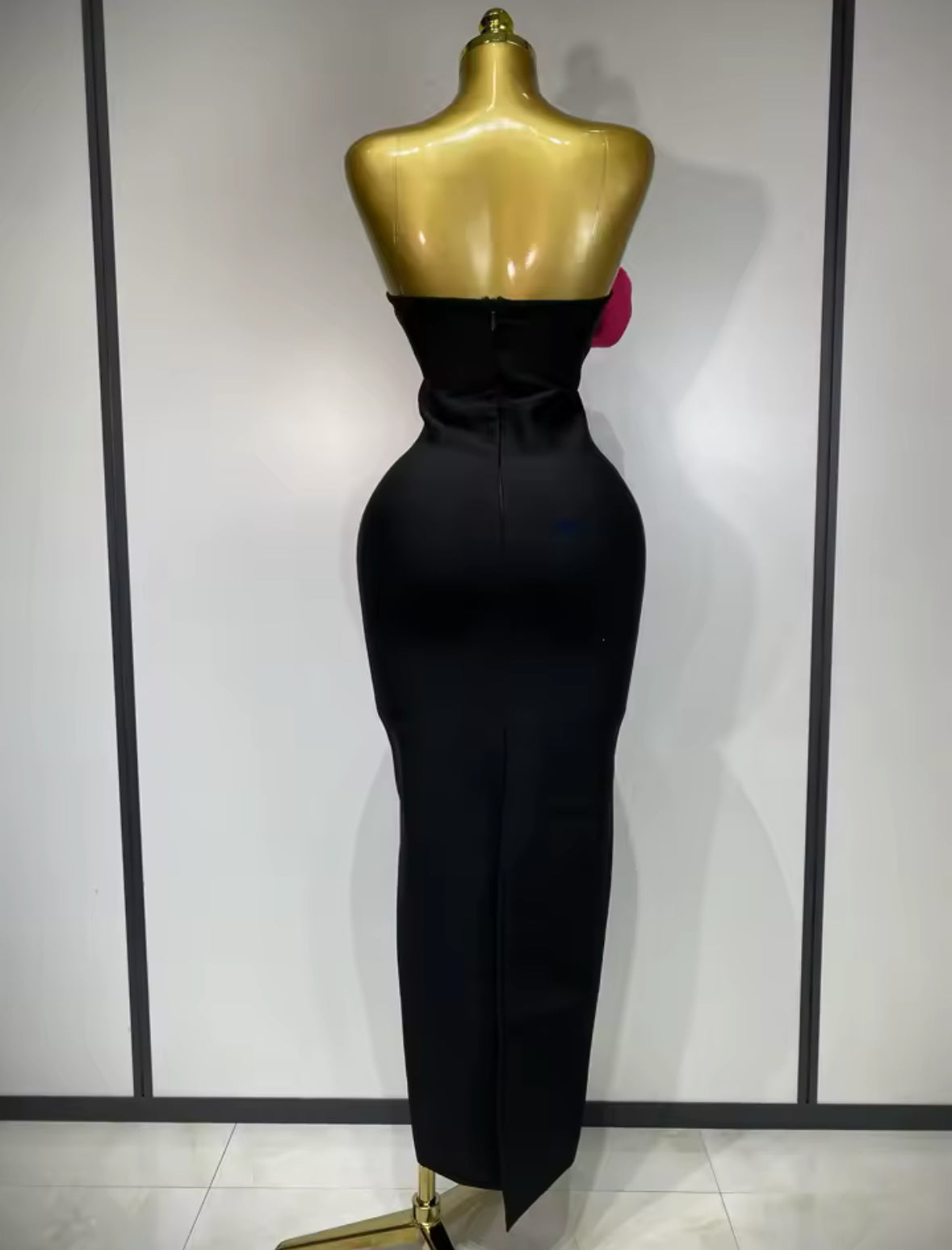 Sculpted Elegance Bandage Gown – Black with Pink Rose