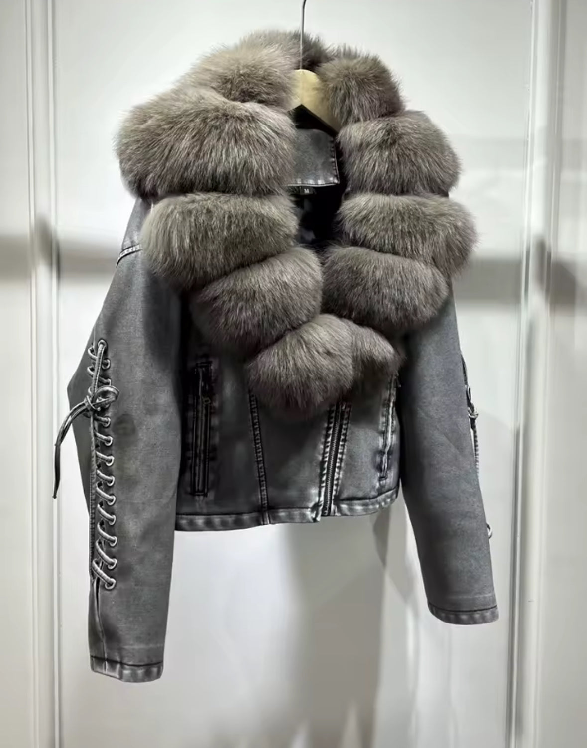 Luxury PU Leather Jacket with Genuine Fox Fur Collar